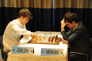 Magnus Carlsen and Levon Aronian drew both their games. Photo © 