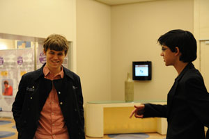 Carlsen and Giri chat. Photo © Association Max Euwe. 