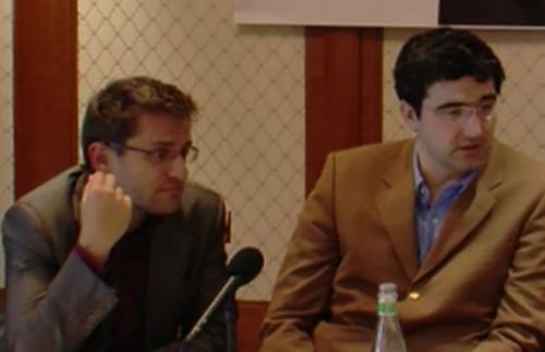 Aronian and Kramnik at the press conference.