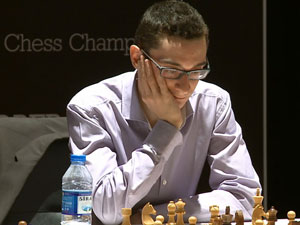 Fabiano Caruana takes sole lead after 6 rounds with a win vs Svidler. Photo © 