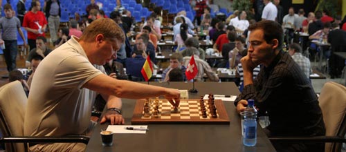 Alexei Shirov against Yannick Pelletier