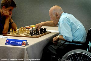 Lars Rindlisbacher made an IM norm and drew this round 9 struggle against Viktor Korchnoi. Photo © Frits Agterdenbos . 