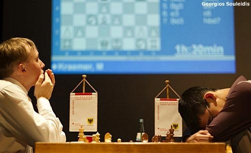 Ponomariov struck back against Giri after losing against Kramnik in Round 1.