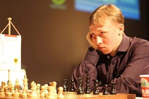 Ruslan Ponomariov leads alongside Vladimir Kramnik. Photo © Georgios Souleidis 