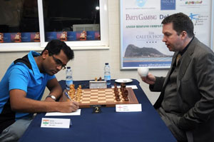 Geetha Narayanan Gopal lost to Nigel Short. Photo © 