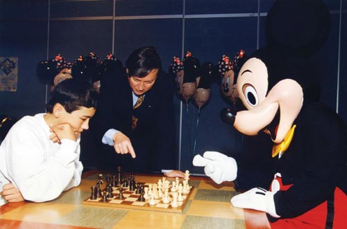 Karpov at Disney Chess