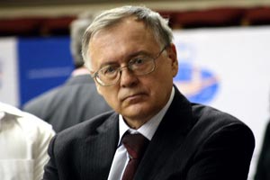 Yuri Razuvaev. Photo © 