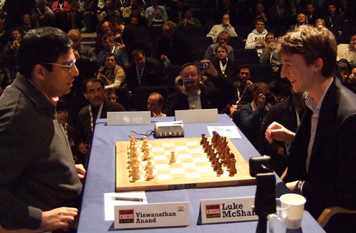 David Howell vs Magnus Carlsen (2010)