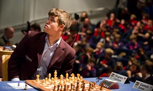 Carlsen takes control of the London Classic. Photo © Ray Morris-Hill. 