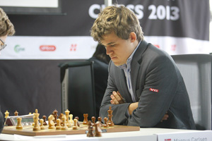 Carlsen half a point behind Karjakin still after both won in round 7. Photo © Norway Chess. 