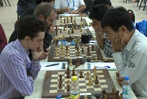 Fabiano Caruana is struggling against Wang Hao. Photo © 