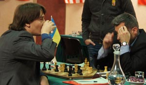 Aexander Morozevich against Vassily Ivanchuk. Photo © 