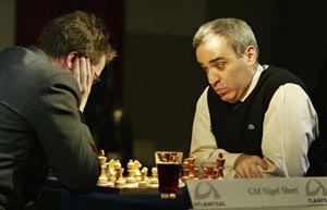 Magnus Carlsen vs. Garry Kasparov - Reykjavik Rapid 2004 
