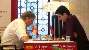 Shirov beat Kramnik in Round 4 to virtually assure qualification. Photo © Peter Doggers. 