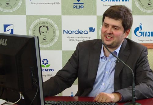 Peter Svidler explains his win against Hikaru Nakamura.