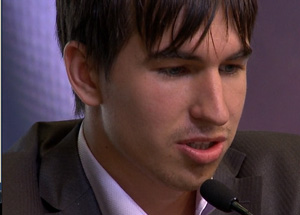 Dimitry Andreikin talking about his win against Vladimir Kramnik (who put in what the Australians might call a pretty ordinary performance today). Photo © 