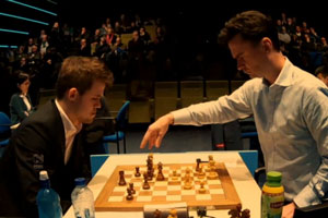 Carlsen defeated van Wely in Round 5. Photo © 