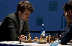 Tata Steel Chess 2022: Magnus Carlsen beats Anish Giri to score a full  point. 