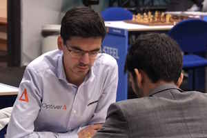 Anish Giri leads on 3.5/4. Photo © 