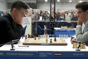 Nodirbek Abdusattorov defeated Anish Giri in Round 7. Photo © 