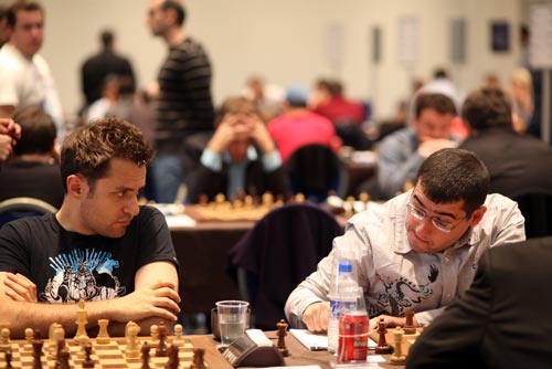 Levon Aronian against Sergei Movsesian