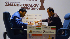 Anand and Topalov in play in game 7. Photo ©