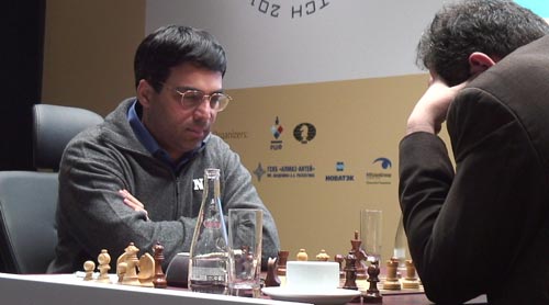 Anand and Gelfand during game 2