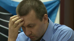 Gata Kamsky impresses on day 2 in beating Topalov. 