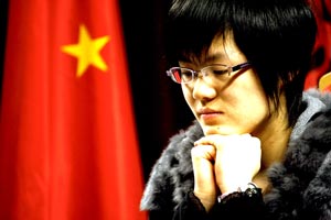 Hou Yifan of China takes the lead. Photo © Anastasiya Karlovich and Anna Burtasova with kind permission of FIDE.