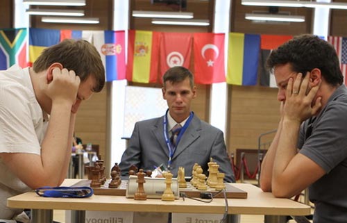 Anton Fillipov against Etienne Bacrot