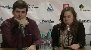 Svidler and Polgar both give full value at their press conference. Photo © 