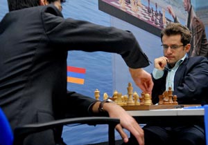 Levon Aronian in action in Round 10. Photo © Frits Agterdenbos. 