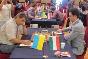 Ivanchuk lost to Leko who played his Marshall Defence to the Ruy Lopez. Photo © Gu Xiaobing