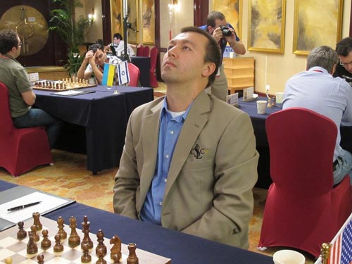 Gata Kamsky is one tough customer and turned round a worse position to a win against Radjabov