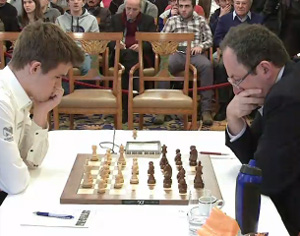 Carlsen beat Gelfand in Zurich Round 1. Photo © 